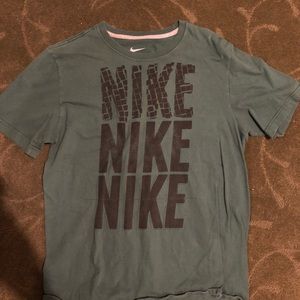 Nike T-Shirt